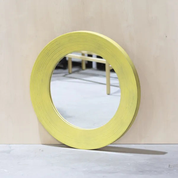 картинка В НАЛИЧИИ зеркало Fullmoon диаметр 620 мм / фанера- винтажный желтый арт. 18595 от ARCHPOLE