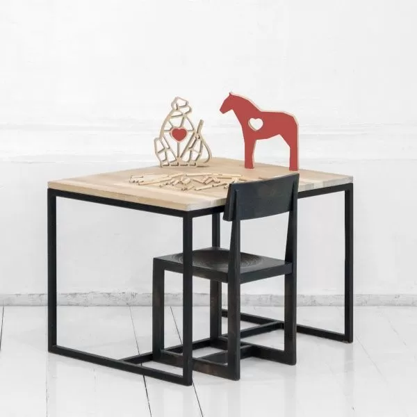 картинка стол детский <минимализм> из дуба от ARCHPOLE