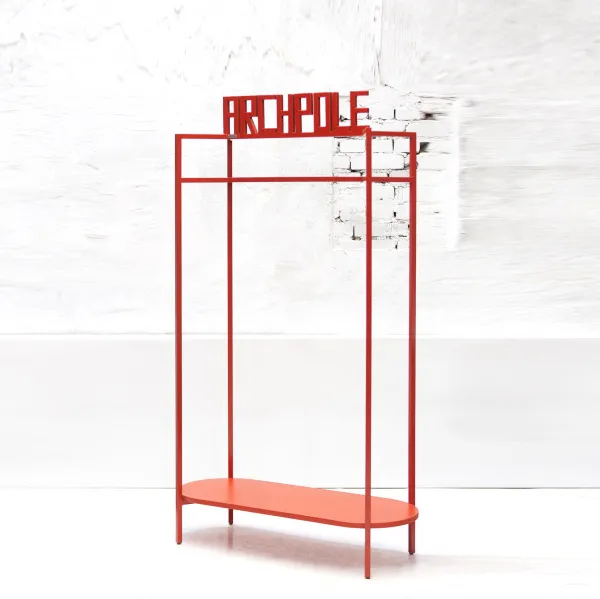 картинка В НАЛИЧИИ Вешалка Овале с надписью Archpole красная арт. 18739 от ARCHPOLE