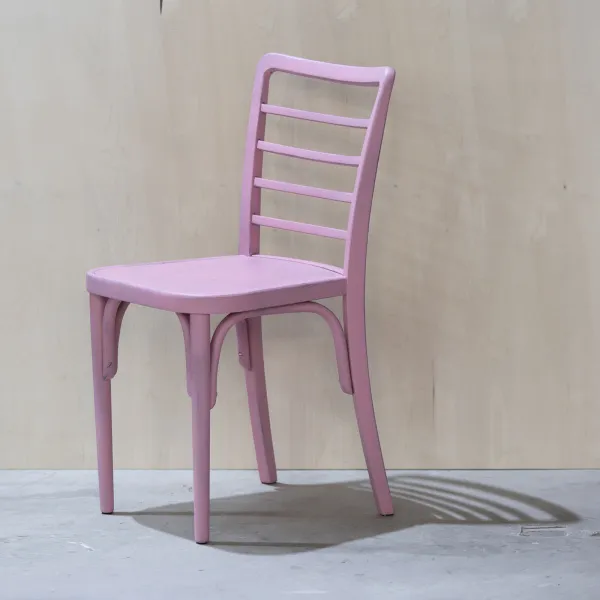 картинка В НАЛИЧИИ артефакт старинный Стул , цвет - винтажный розовый RAL 3015, арт.18574 от ARCHPOLE