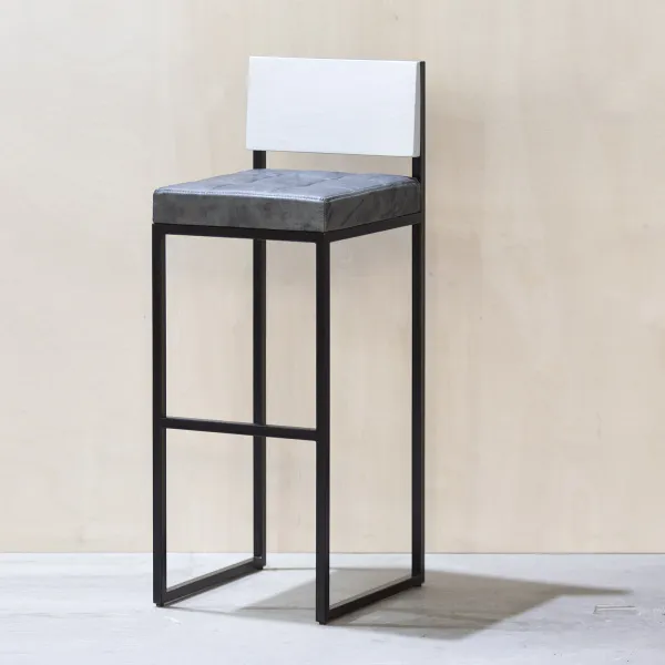 картинка В НАЛИЧИИ стул барный Шоколад 370х370 h 765 мм, кожа серая / спинка - белая / металл черный арт. 18608 от ARCHPOLE