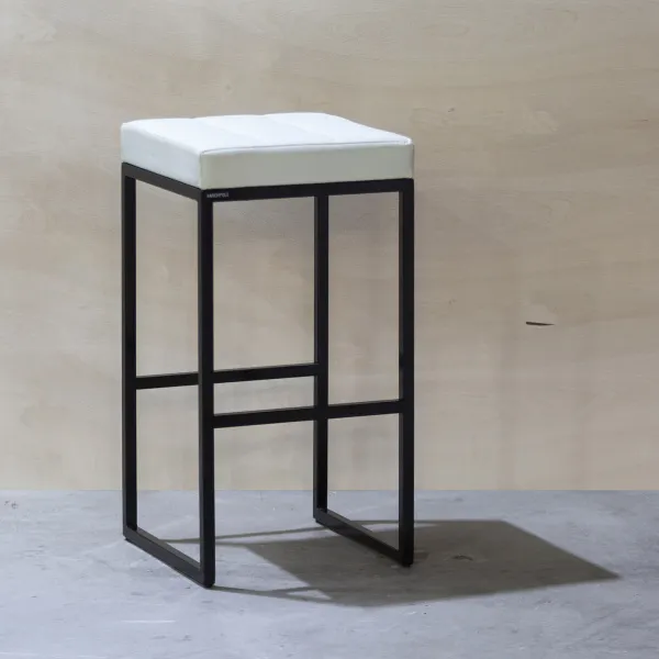 картинка В НАЛИЧИИ табурет барный Шоколад 370х370 h 685 мм, кожа белая, металл черный, арт. 18571 от ARCHPOLE