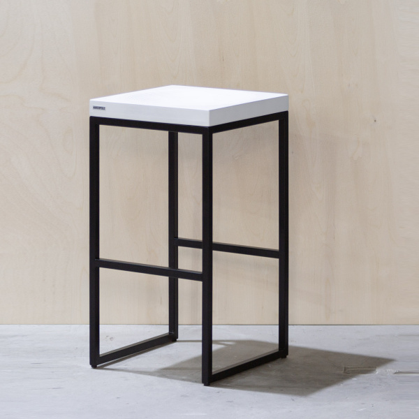 картинка В НАЛИЧИИ барный табурет Fullmoon 370х370 h 670 мм, фанера - белая / металл черный арт. 18609 от ARCHPOLE