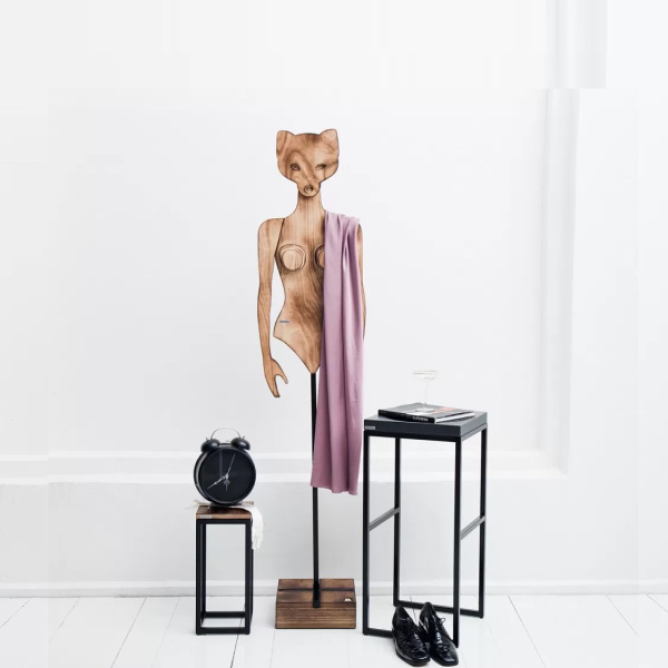 картинка В НАЛИЧИИ арт вешалка Крошка Лиса фанера жжение арт. 18705 от ARCHPOLE