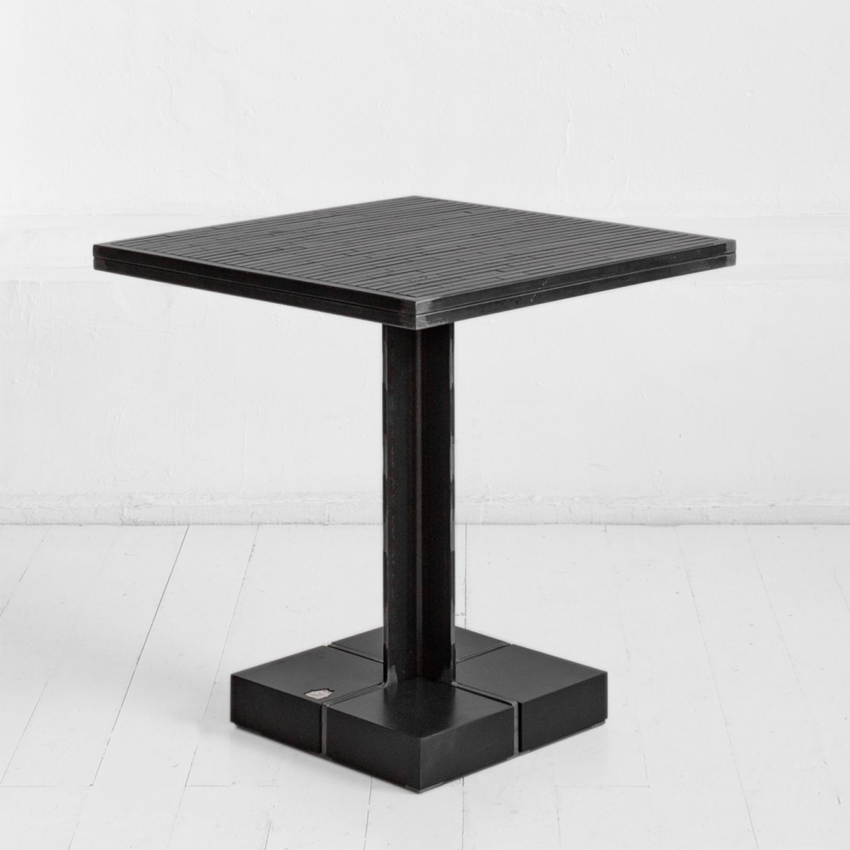 картинка стол из стали с деревянным основанием <нео> цвет на выбор от ARCHPOLE