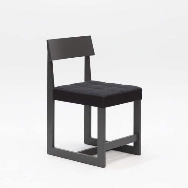 картинка В НАЛИЧИИ БУ стул <Бразилия> кожа черная арт. 18783 от ARCHPOLE