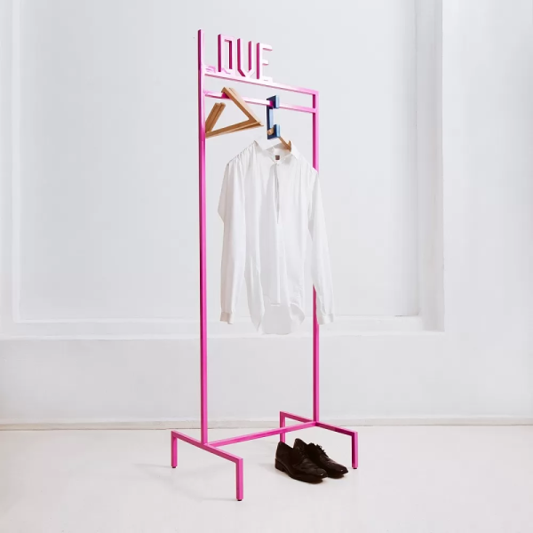 картинка В НАЛИЧИИ вешалка LOVE металл розовый арт. 18613 от ARCHPOLE