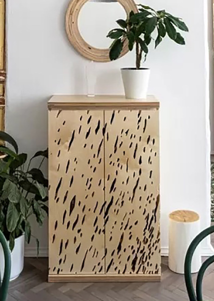 Комод c распашными фасадами <naturale>