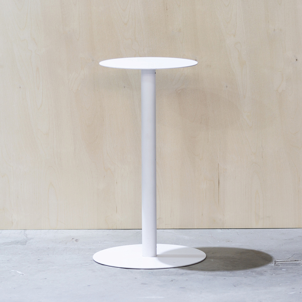 картинка В НАЛИЧИИ приставной столик d-? h ? мм, металл белый, арт. 18576 от ARCHPOLE