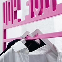 В НАЛИЧИИ рейл для одежды <минимализм > I LOVE YOU длина 800мм высота 1750мм металл-розовый от ARCHPOLE в Москве