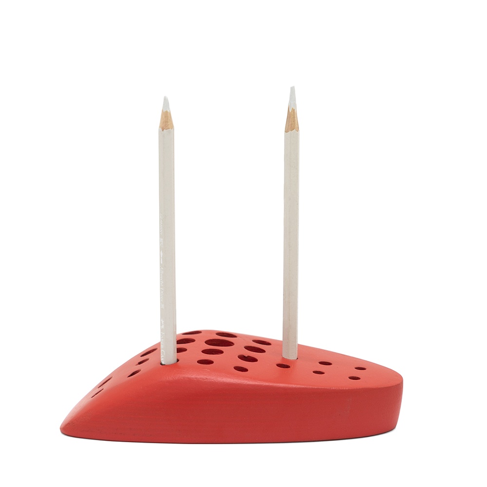 20250305 red stone pensilholder 1010 square 1600.jpg