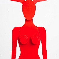 Манекен-вешалка Крошка с рогами номер 10 в красном цвете от ARCHPOLE в Москве