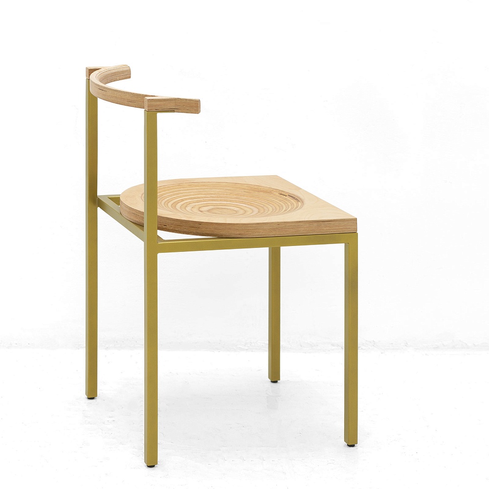 20250211-ovale-chair-gold-and-ply-0030-square-1600.jpg