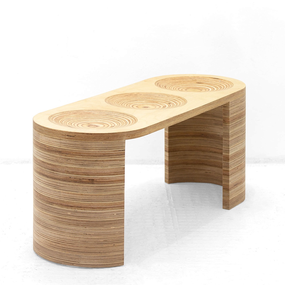 20250311-ovale-bench-x3-0020-square-1600.jpg